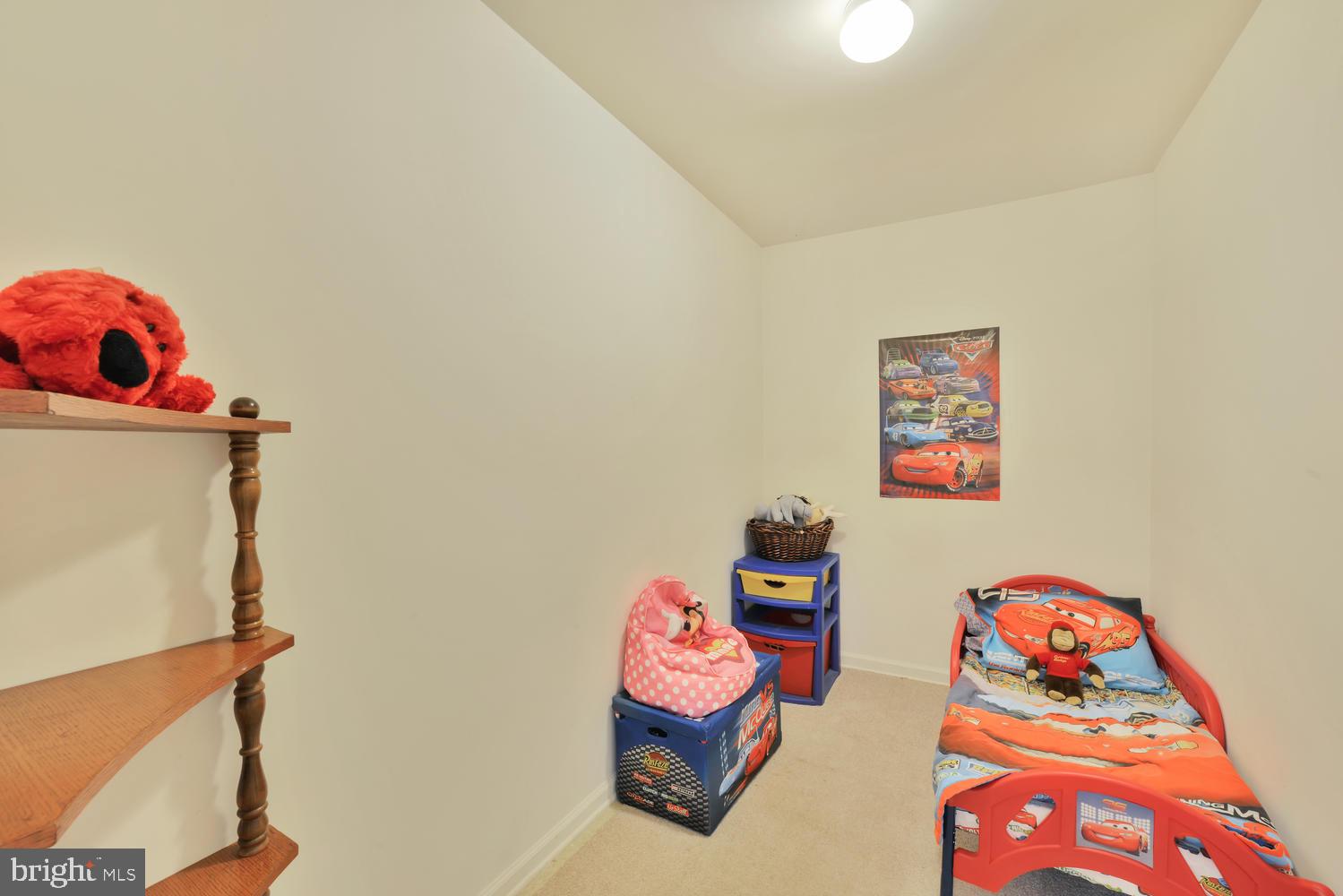 19 Shoemaker Road Manalapan, NJ 07726 - Photo 25 of 45 Gallery Image 25