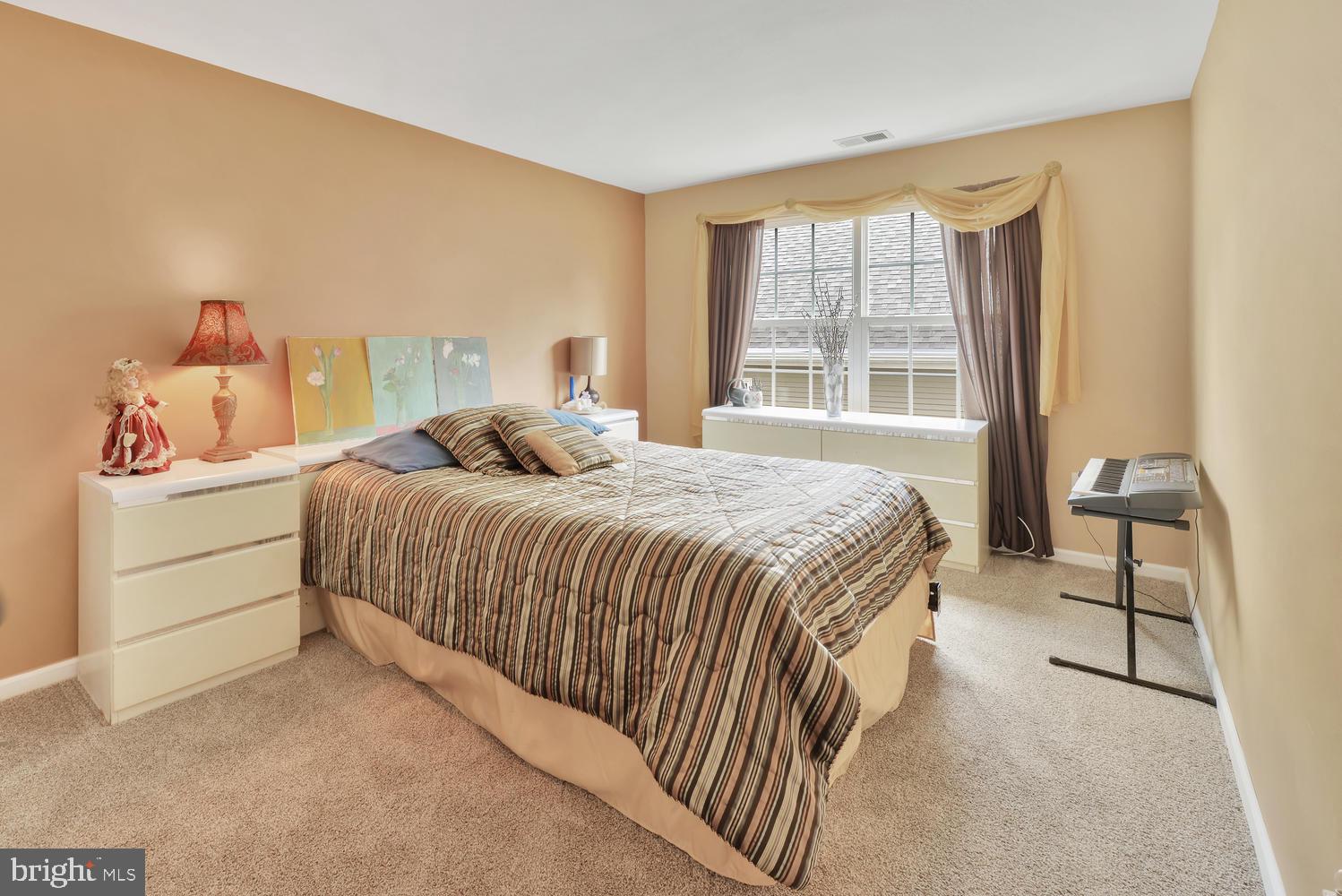 19 Shoemaker Road Manalapan, NJ 07726 - Photo 28 of 45 Gallery Image 28