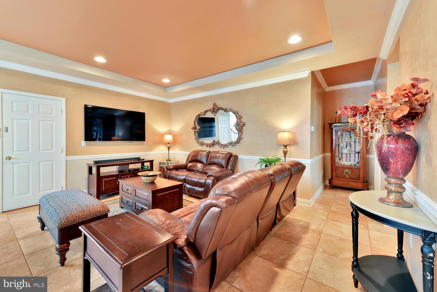 19 Shoemaker Road Manalapan, NJ 07726 - Photo 37 of 45 Gallery Image 37