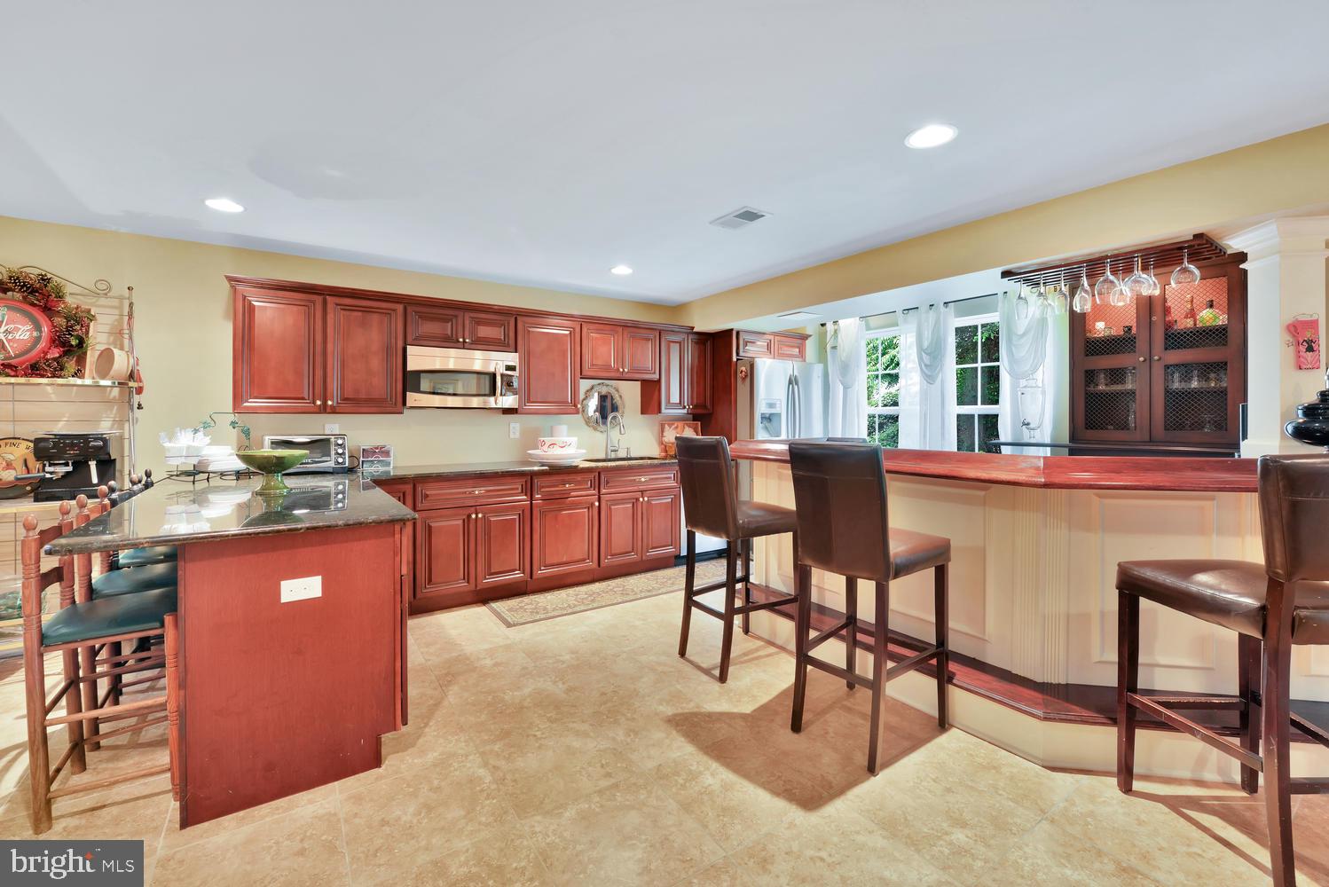 19 Shoemaker Road Manalapan, NJ 07726 - Photo 39 of 45 Gallery Image 39