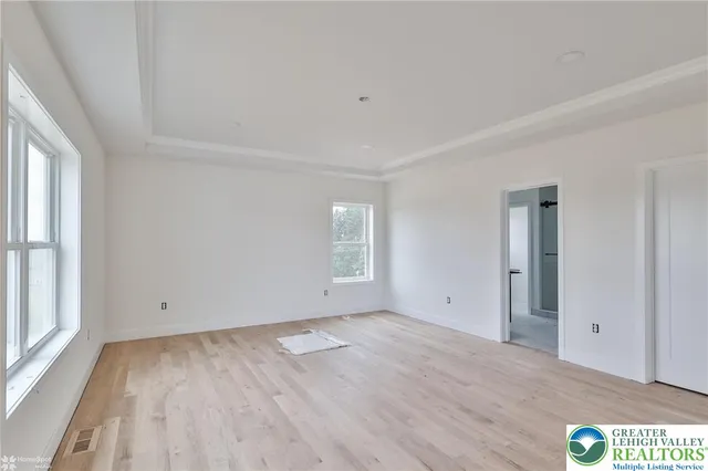 $729,900 | 448 Long Lane Road, Walnutport, PA 18088