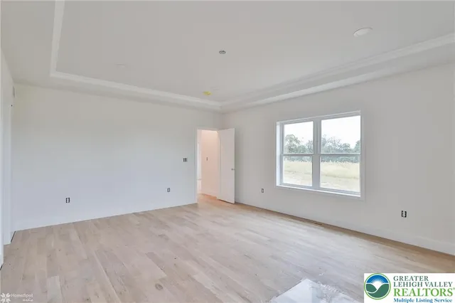 $729,900 | 448 Long Lane Road, Walnutport, PA 18088