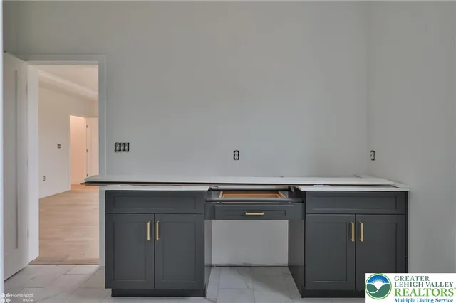 $729,900 | 448 Long Lane Road, Walnutport, PA 18088