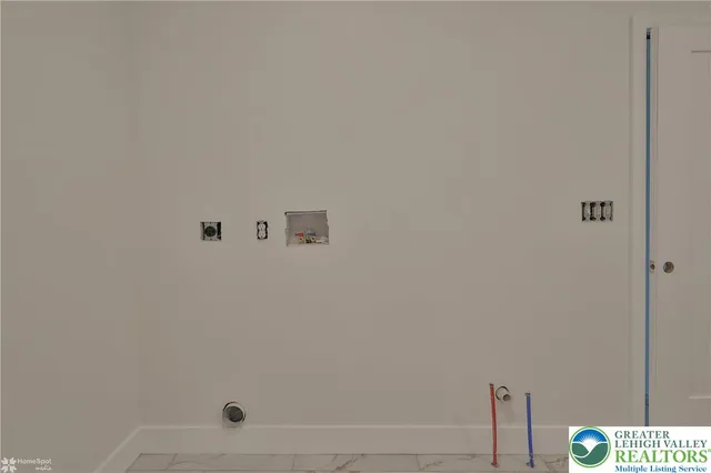 $729,900 | 448 Long Lane Road, Walnutport, PA 18088