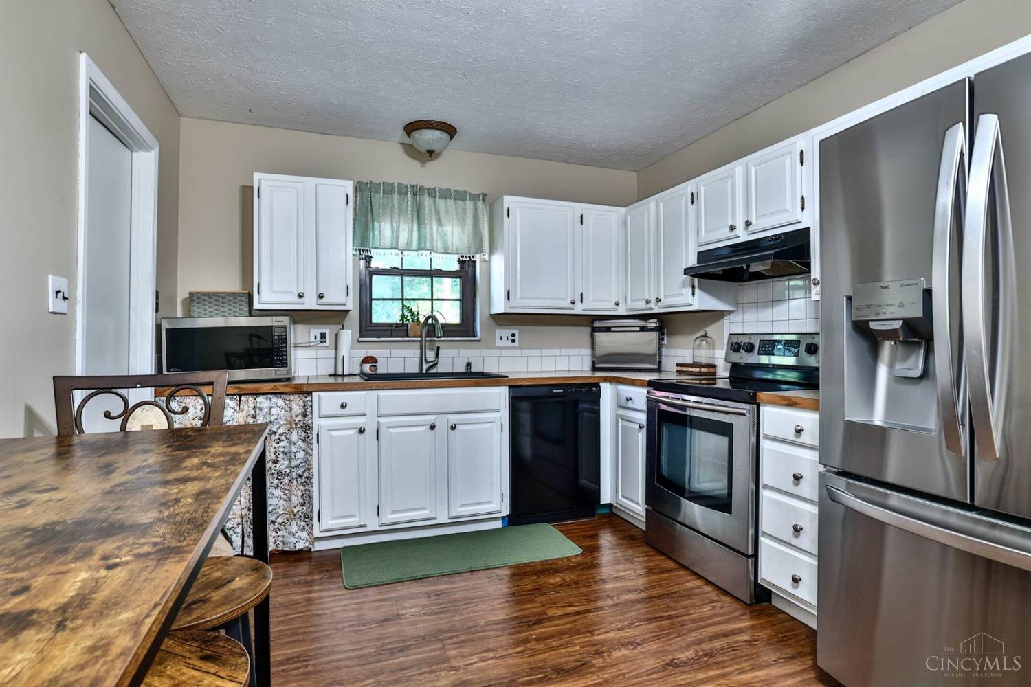 1258 Blue Ridge Way Milford, OH 45150 - Photo 11 of 37 Gallery Image 11