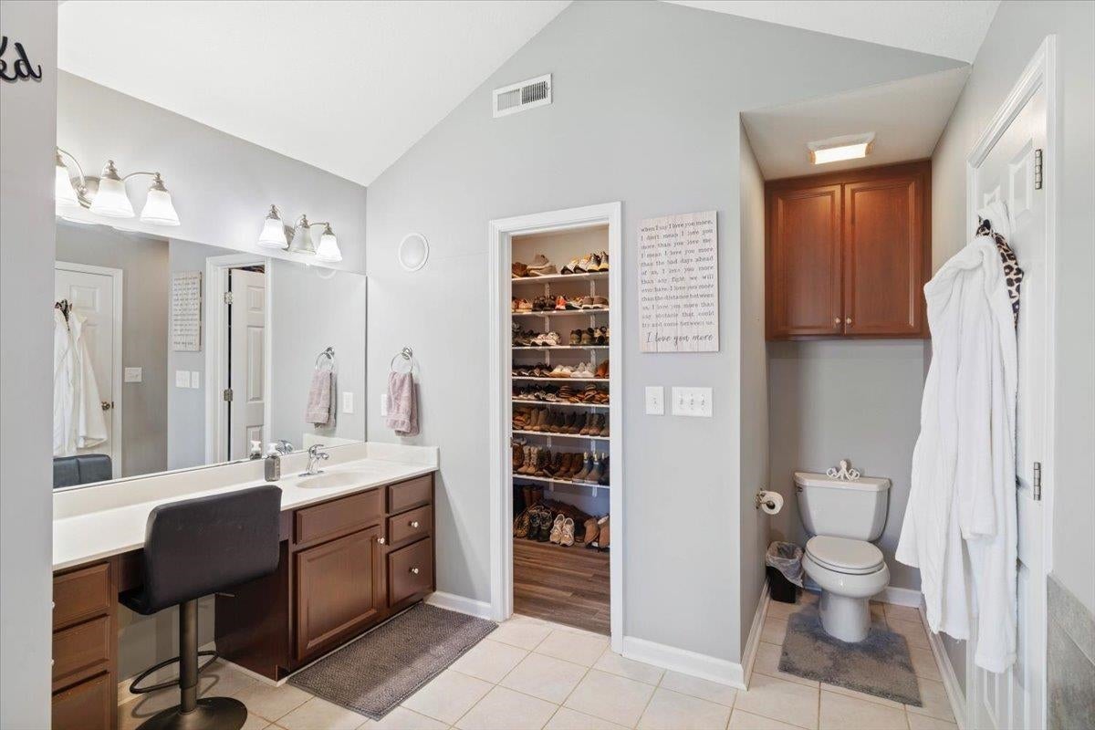 1031 Green Ridge Road Christiansburg, VA 24073 - Photo 17 of 42 Gallery Image 17
