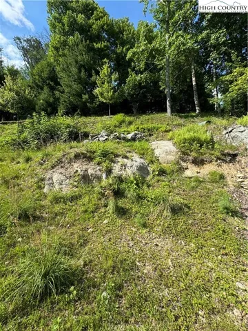 $89,900 | Churchhill Downs, Boone, NC 28607