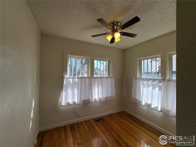 a view of an entryway