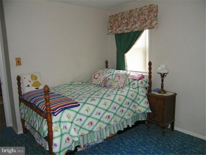 2394 Dale Road Huntingdon Valley, PA 19006 - Photo 11 of 16 Bedroom 4