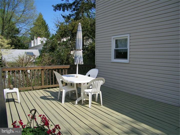 2394 Dale Road Huntingdon Valley, PA 19006 - Photo 16 of 16 Deck