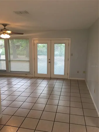 $2,700 | 3030 Southwest 2nd Avenue, Gainesville, FL 32607