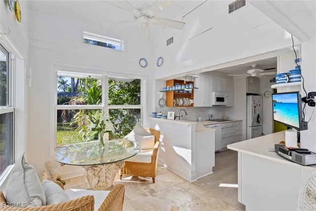 $575,000 | 1348 Alcazar Avenue, Fort Myers, FL 33901