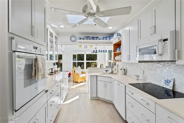 $575,000 | 1348 Alcazar Avenue, Fort Myers, FL 33901