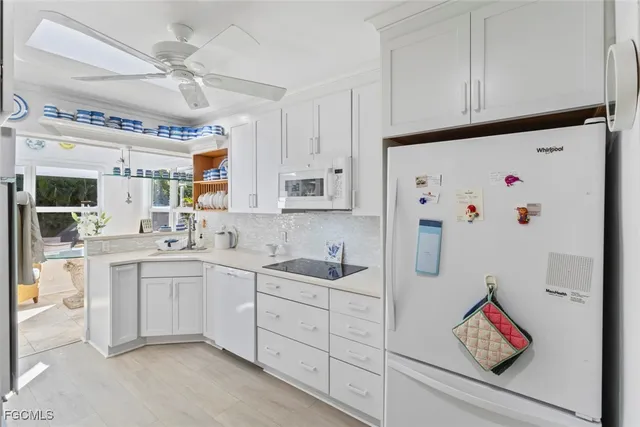 $575,000 | 1348 Alcazar Avenue, Fort Myers, FL 33901