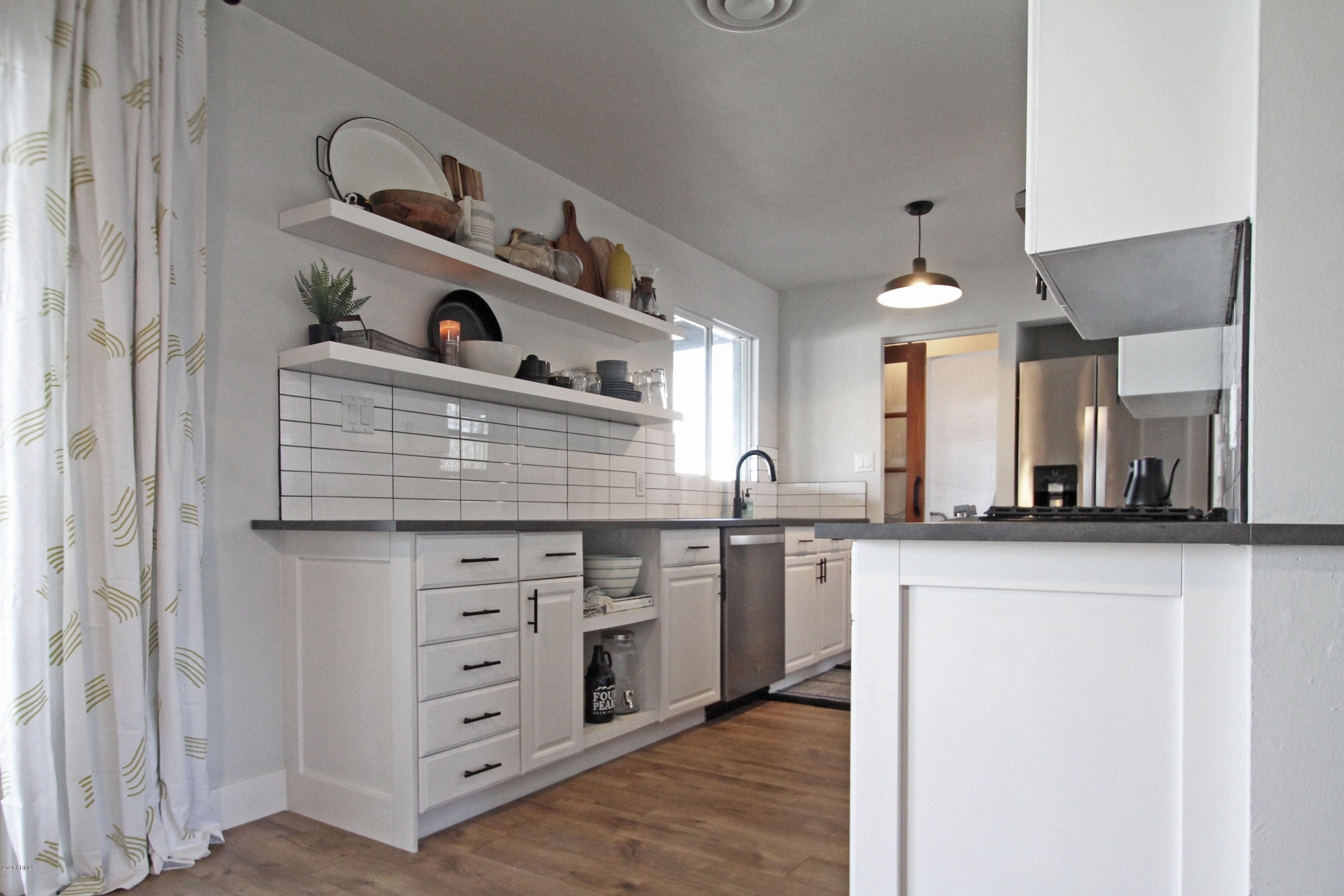 836 West Elna Rae Street Tempe, AZ 85281 - Photo 15 of 32 KITCHEN_3