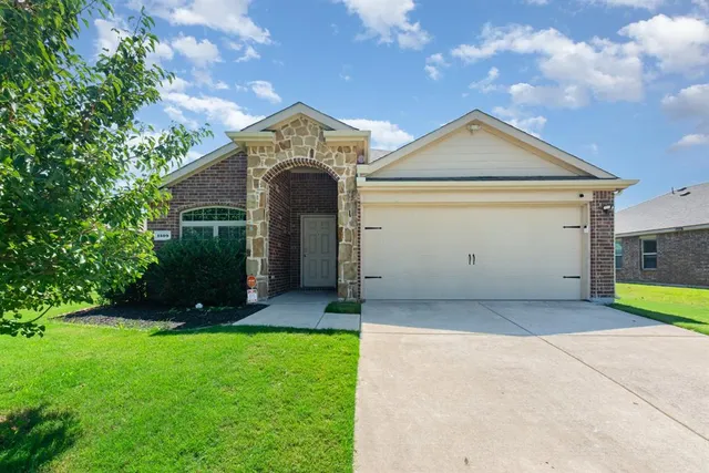 $295,000 | 1509 Meadow Creek Drive, Princeton, TX 75407