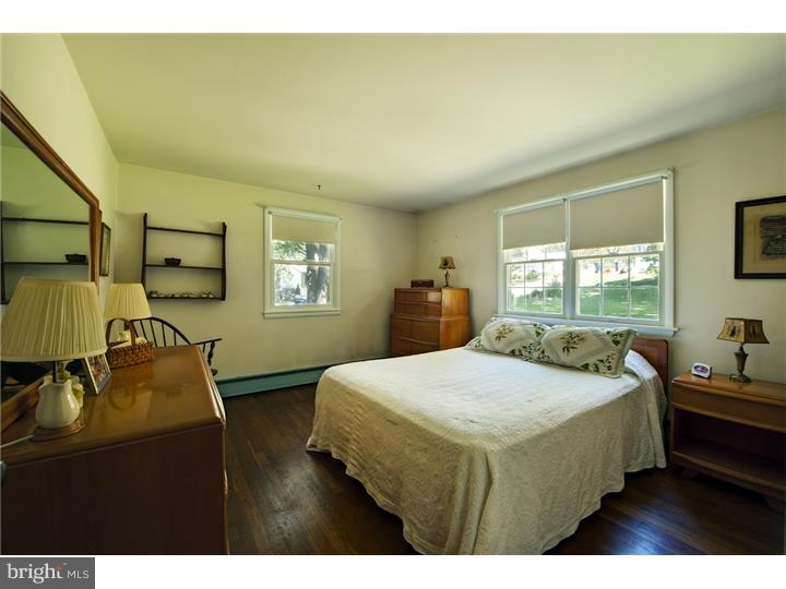 98 Duane Road Doylestown, PA 18901 - Photo 13 of 17