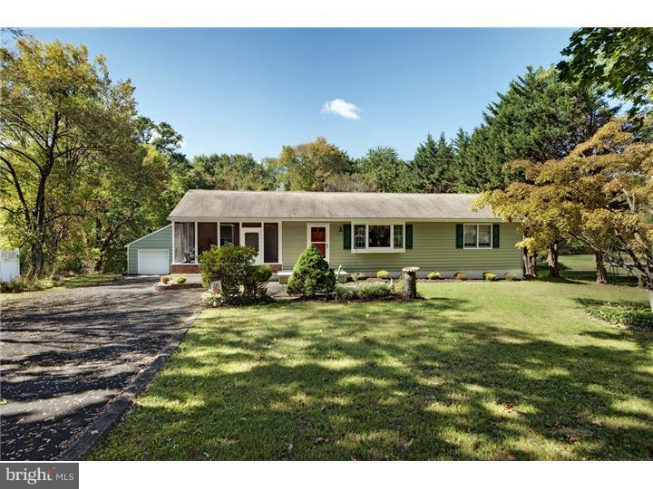 98 Duane Road Doylestown, PA 18901 - Photo 3 of 17