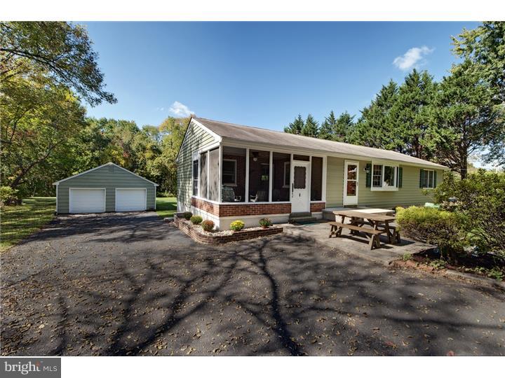 98 Duane Road Doylestown, PA 18901 - Photo 4 of 17