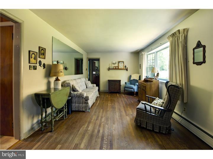 98 Duane Road Doylestown, PA 18901 - Photo 9 of 17