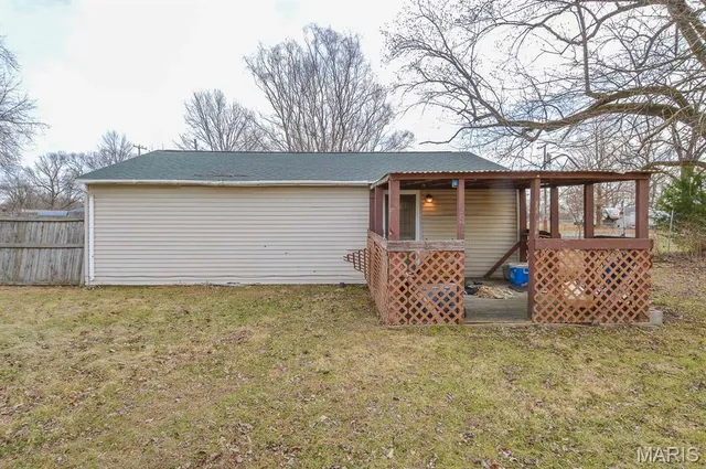 $10,000 | 4035 Division Street, Granite City, IL 62040