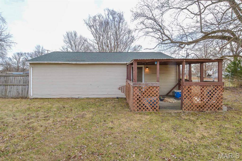 4035 Division Street Granite City, IL 62040 - Photo 4 of 21