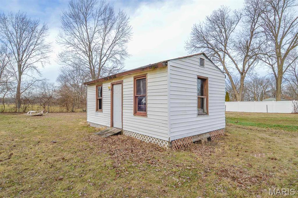 4035 Division Street Granite City, IL 62040 - Photo 7 of 21