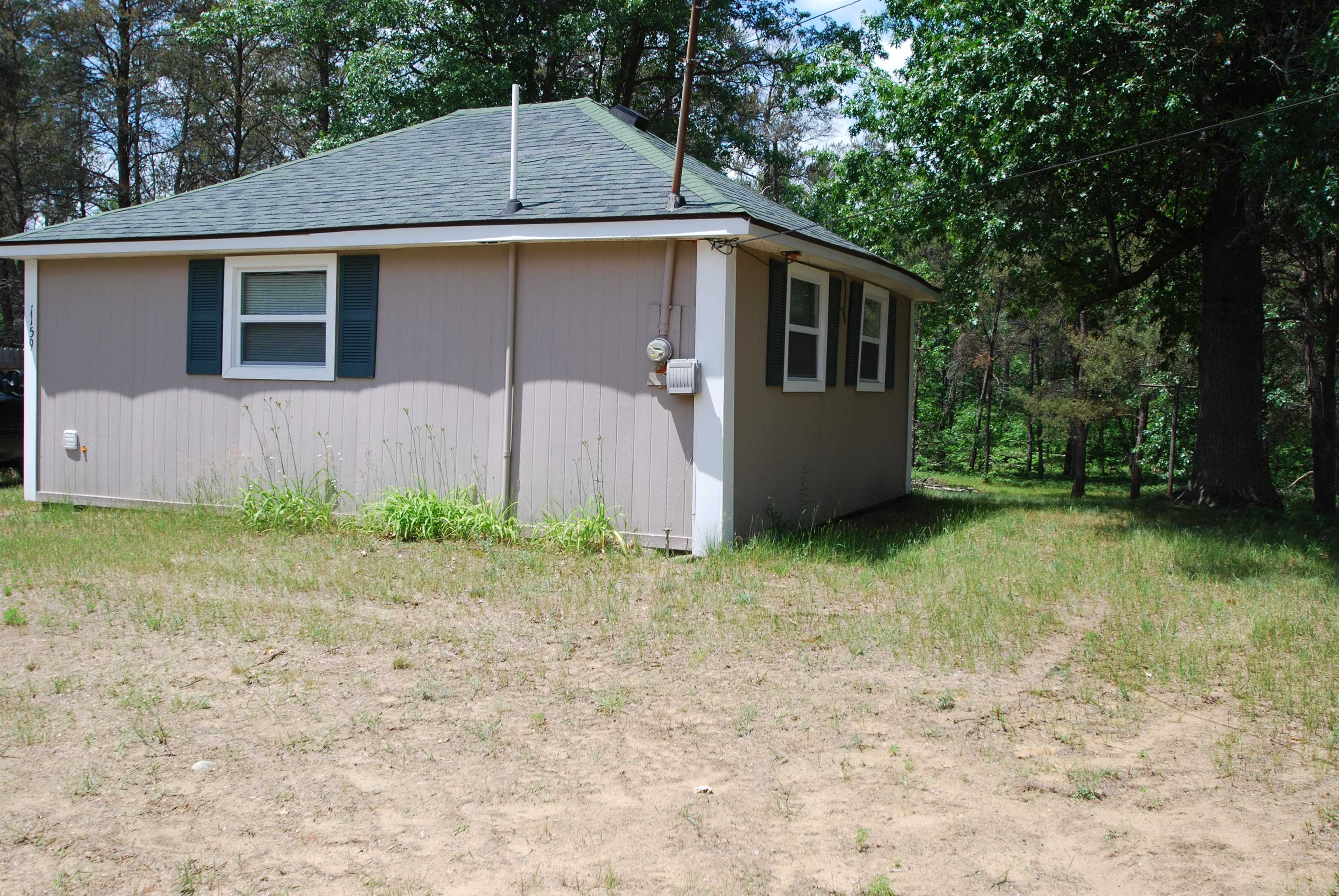 1159 Jones Road St. Helen, MI 48656 - Photo 1 of 15 1935811-dc28a847-af7d-448b-9241-fefb98dd7610.JPG