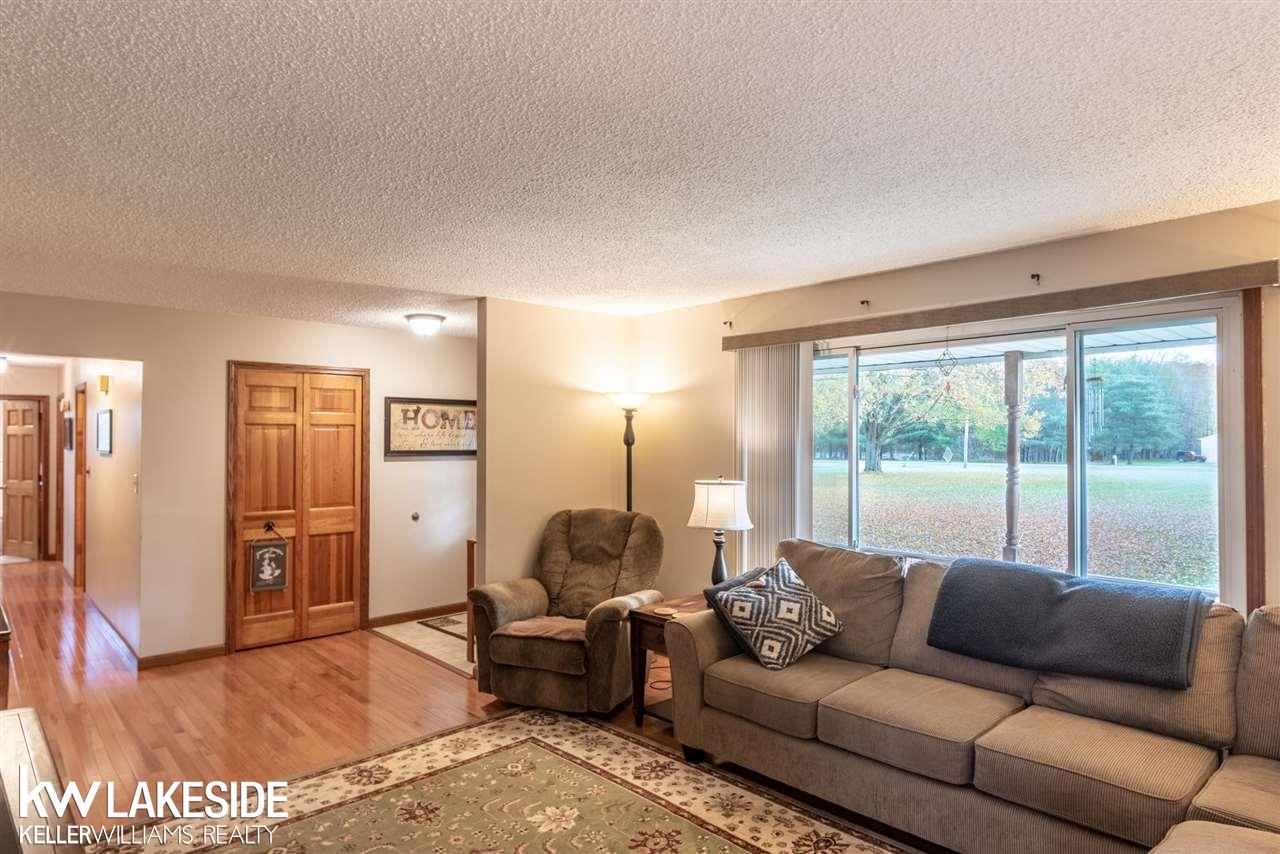 3448 Shoemaker Road Almont, MI 48003 - Photo 4 of 36