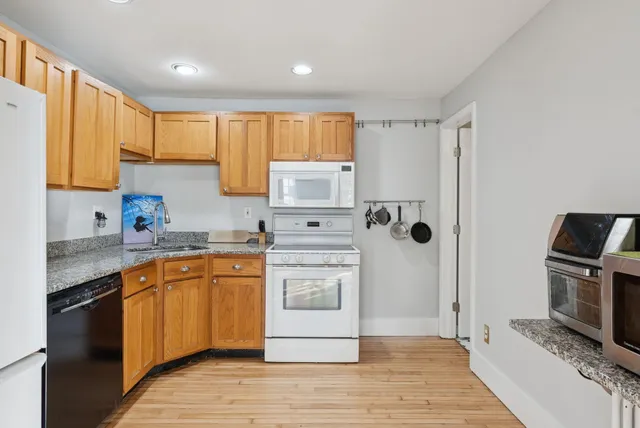 $1,050,000 | 207 State Street, Portland, ME 04101