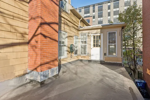 $1,050,000 | 207 State Street, Portland, ME 04101