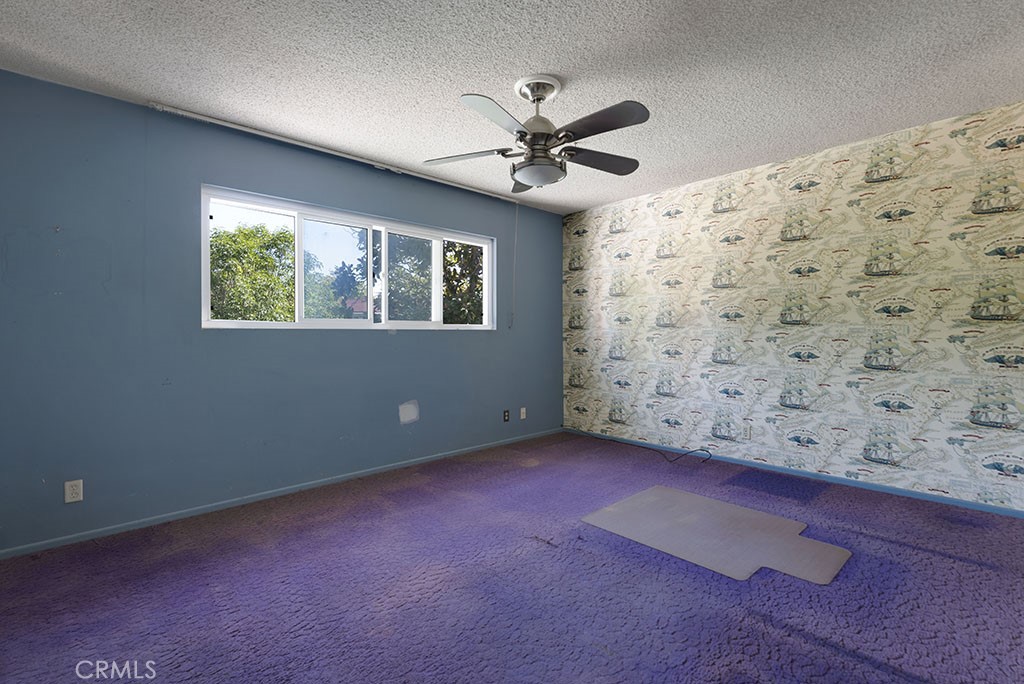 10568 Des Moines Avenue Porter Ranch, CA 91326 - Photo 17 of 30 Gallery Image 17