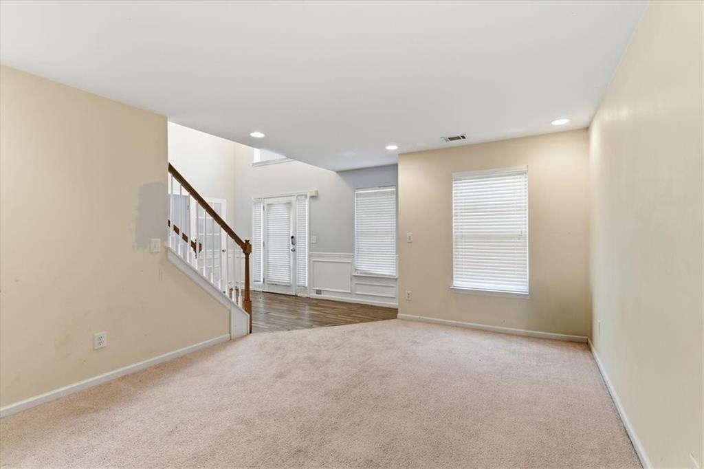 345 Oxnard Circle Southwest Atlanta, GA 30331 - Photo 6 of 50