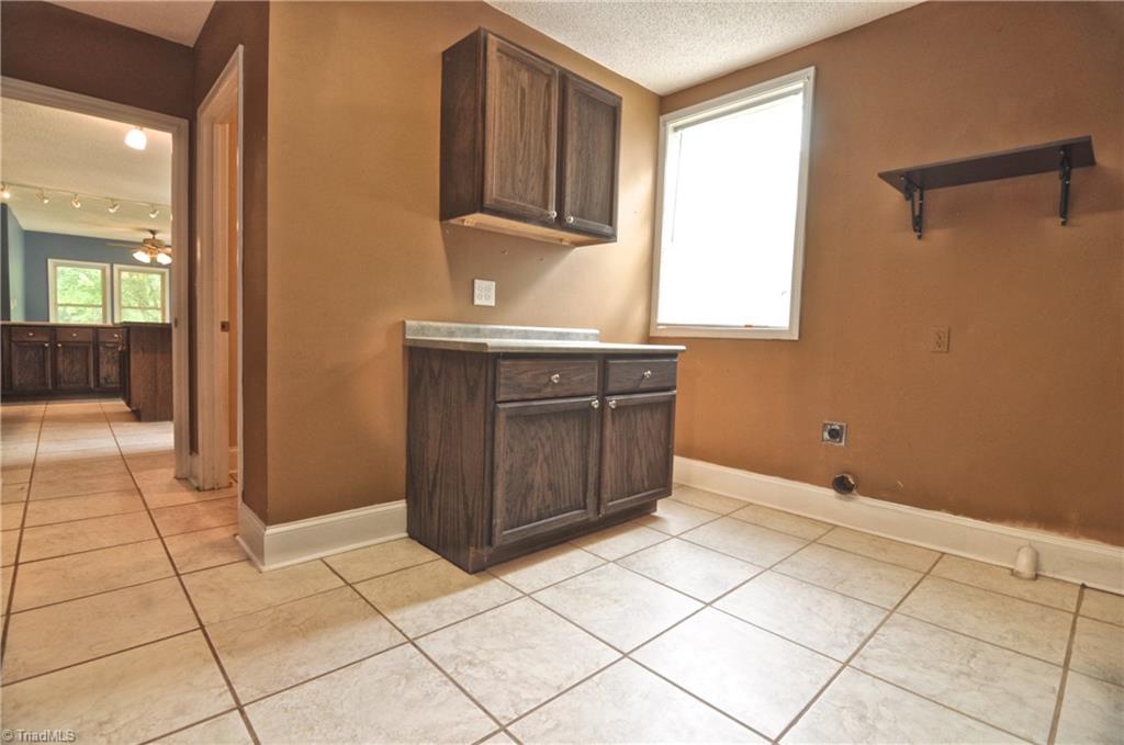 324 Tom Wood Road Lexington, NC 27295 - Photo 18 of 30 Gallery Image 18