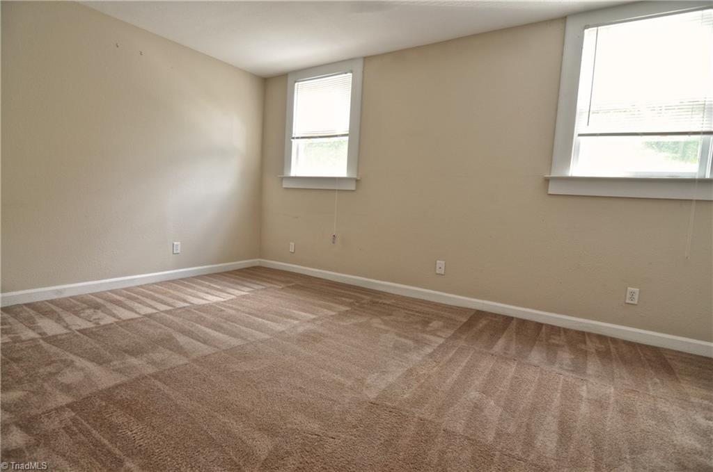 324 Tom Wood Road Lexington, NC 27295 - Photo 27 of 30 Gallery Image 27