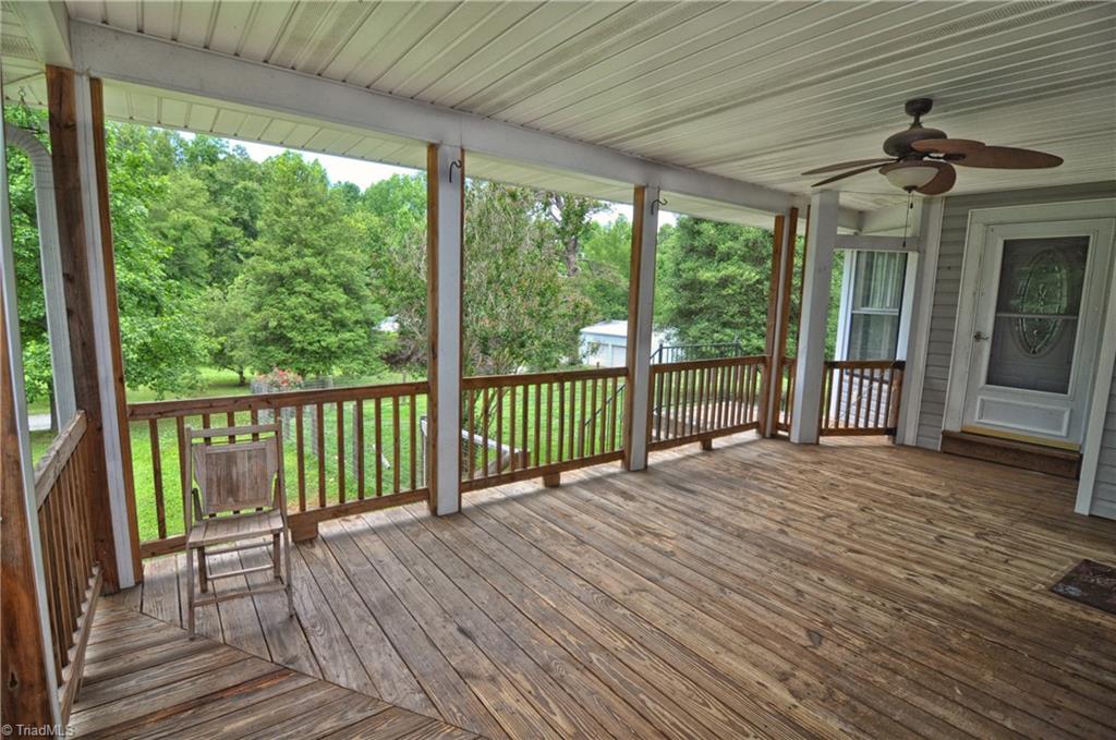 324 Tom Wood Road Lexington, NC 27295 - Photo 7 of 30 Gallery Image 7