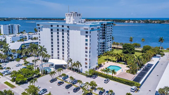 $1,894,000 | 3800 Washington Road, Unit 1006, West Palm Beach, FL 33405