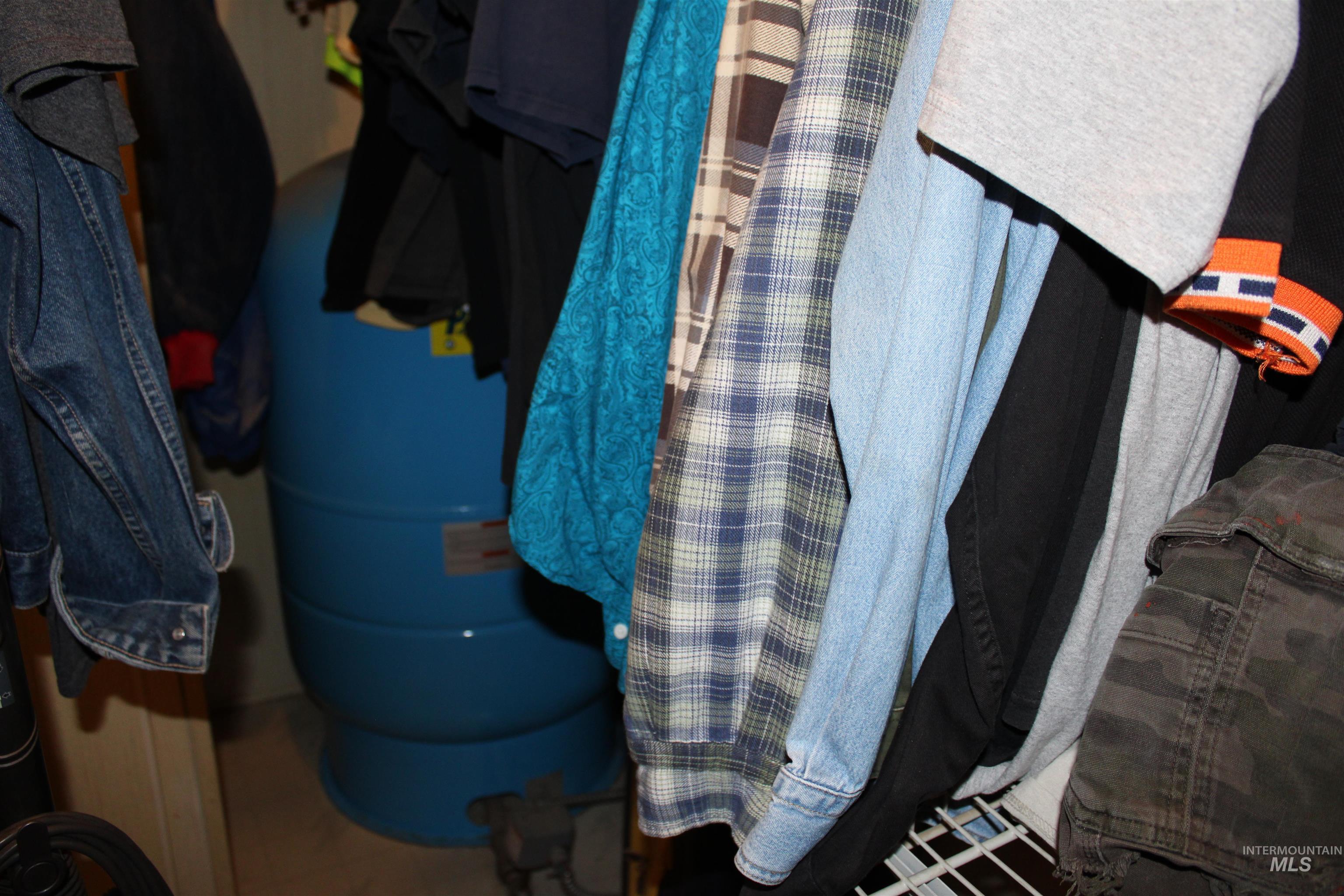 200 East Prairie Road Mountain Home, ID 83647 - Photo 19 of 38 Spacious closet with tile patterned flooring