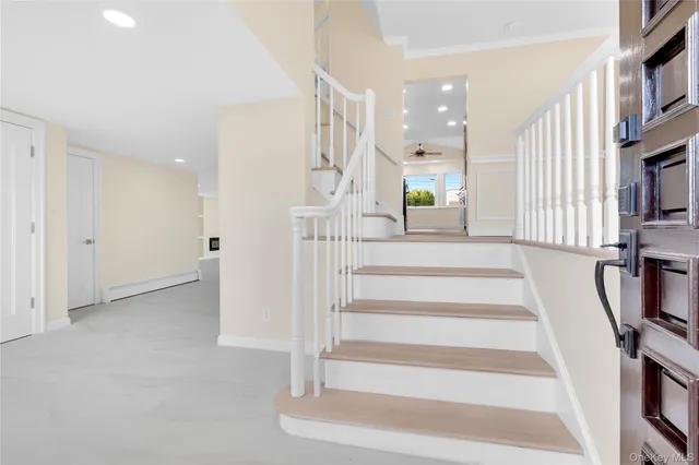 $1,169,000 | 1554 Holiday Park Drive, Wantagh, NY 11793