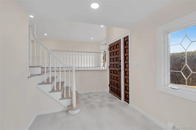 $1,169,000 | 1554 Holiday Park Drive, Wantagh, NY 11793