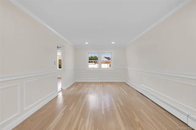 $1,169,000 | 1554 Holiday Park Drive, Wantagh, NY 11793