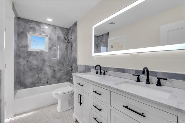 $1,169,000 | 1554 Holiday Park Drive, Wantagh, NY 11793