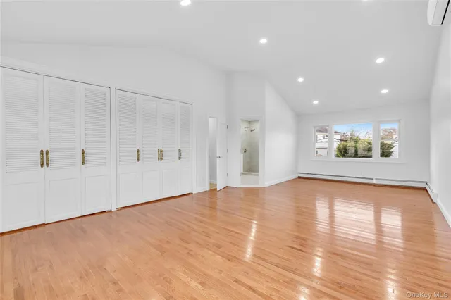 $1,169,000 | 1554 Holiday Park Drive, Wantagh, NY 11793