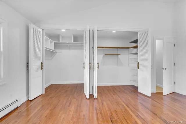 $1,169,000 | 1554 Holiday Park Drive, Wantagh, NY 11793