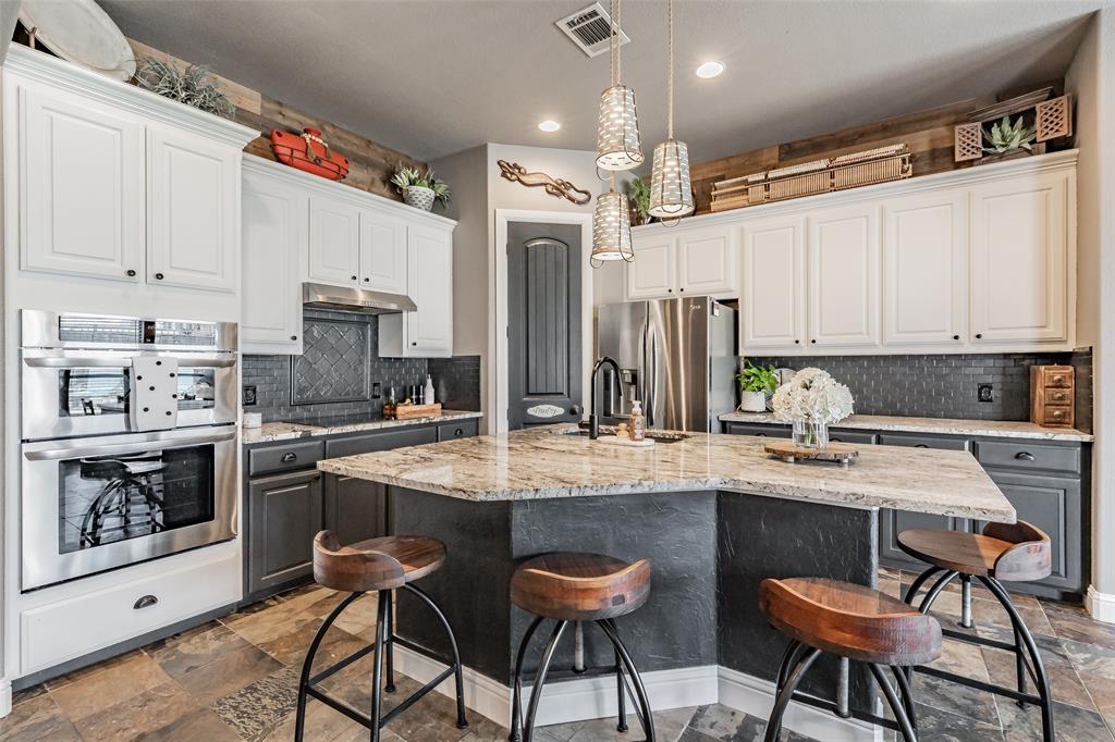 209 Thistle Ridge Denton, TX 76210 - Photo 11 of 40