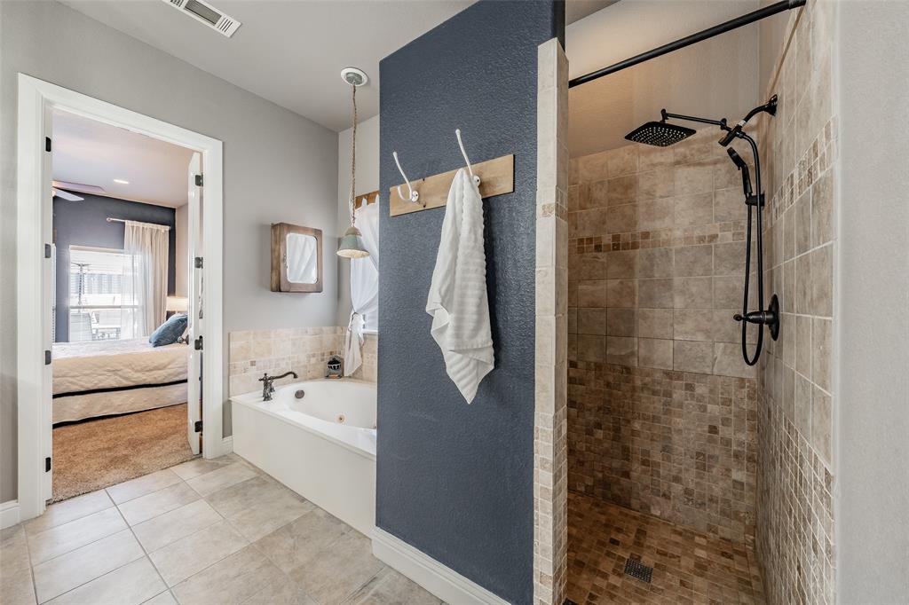 209 Thistle Ridge Denton, TX 76210 - Photo 20 of 40