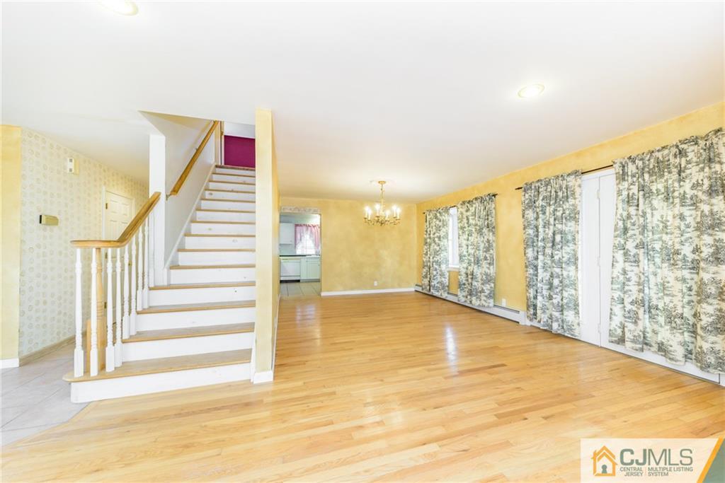 26 Moquis Trail Oak Ridge, NJ 07438 - Photo 5 of 23