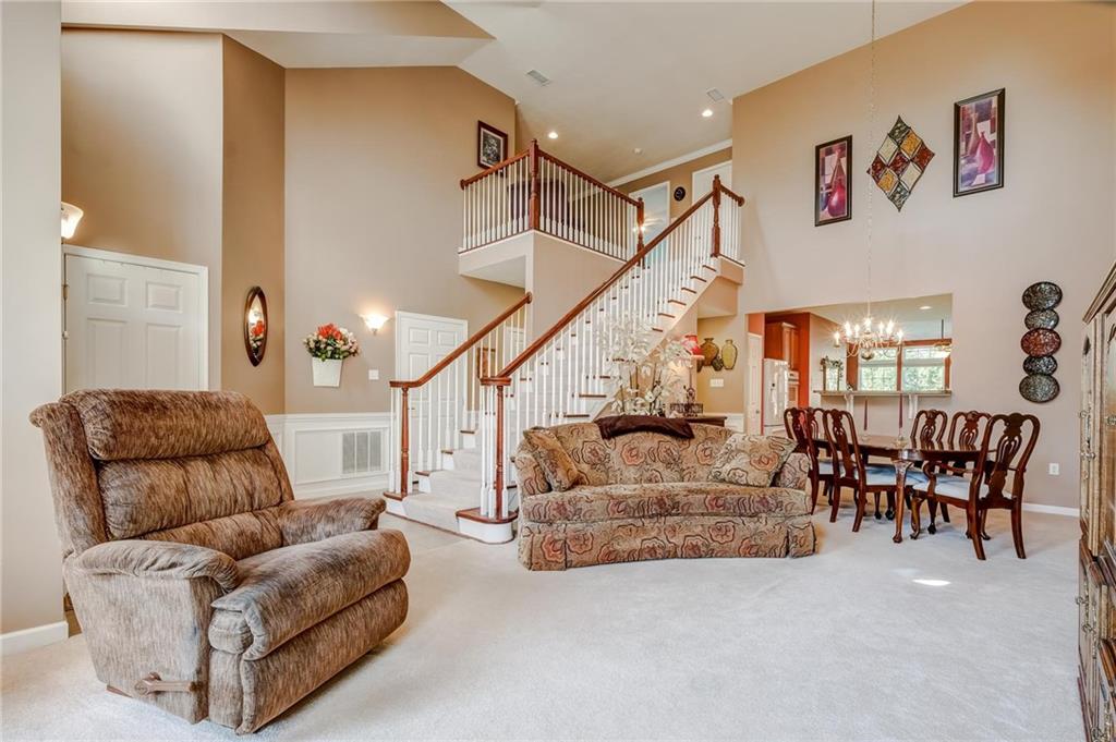 2-Story Family Room