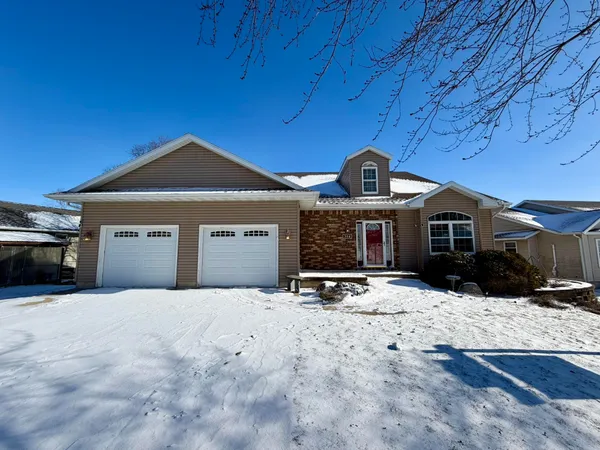 $474,900 | 304 North 11th Avenue, Monroe, WI 53566