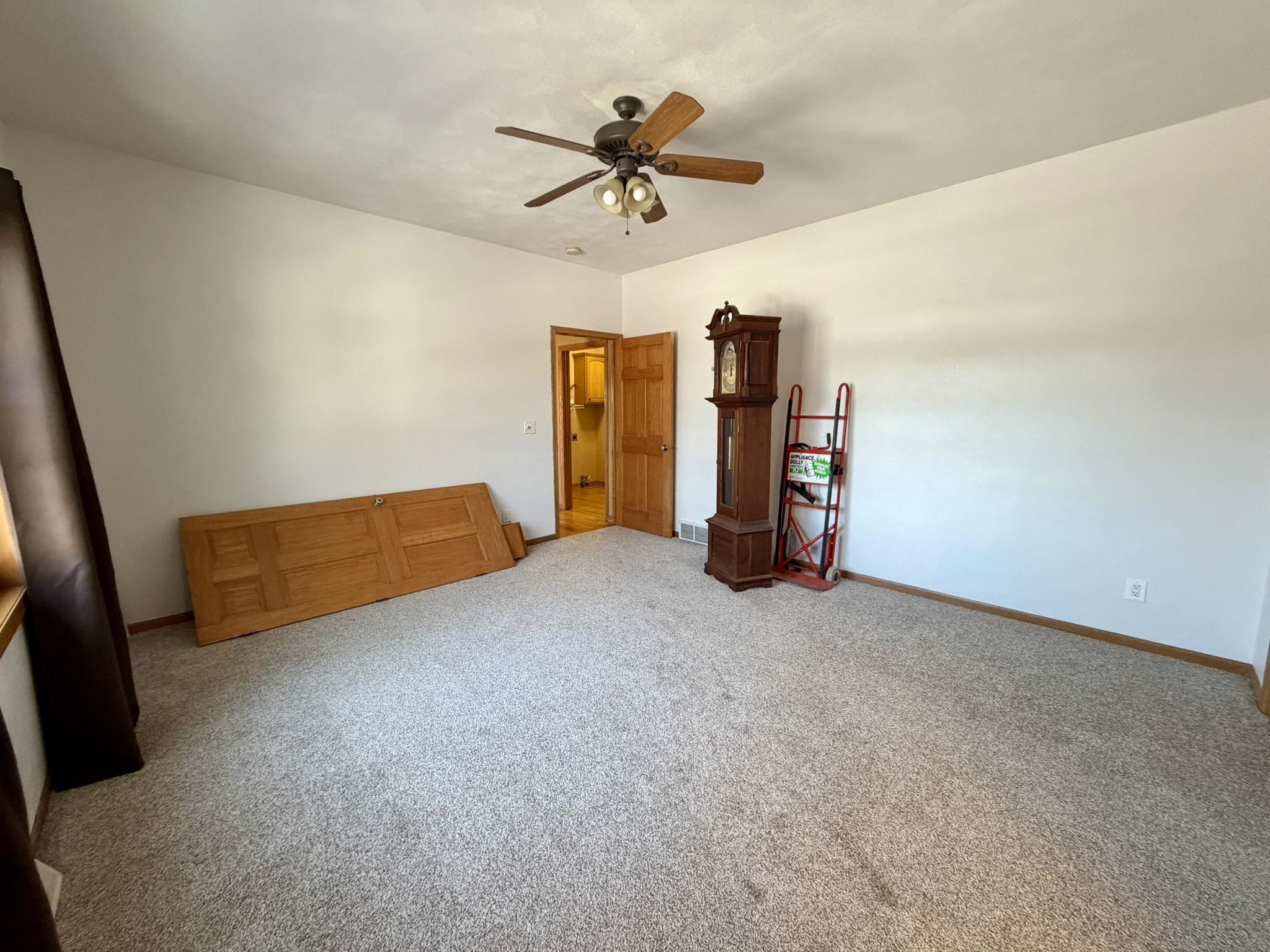 304 North 11th Avenue Monroe, WI 53566 - Photo 27 of 60